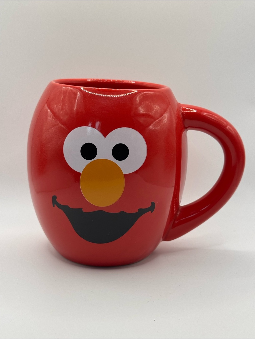 2015 Elmo “LOL” Rounded Red Coffee Mug. 4.5” by 3”